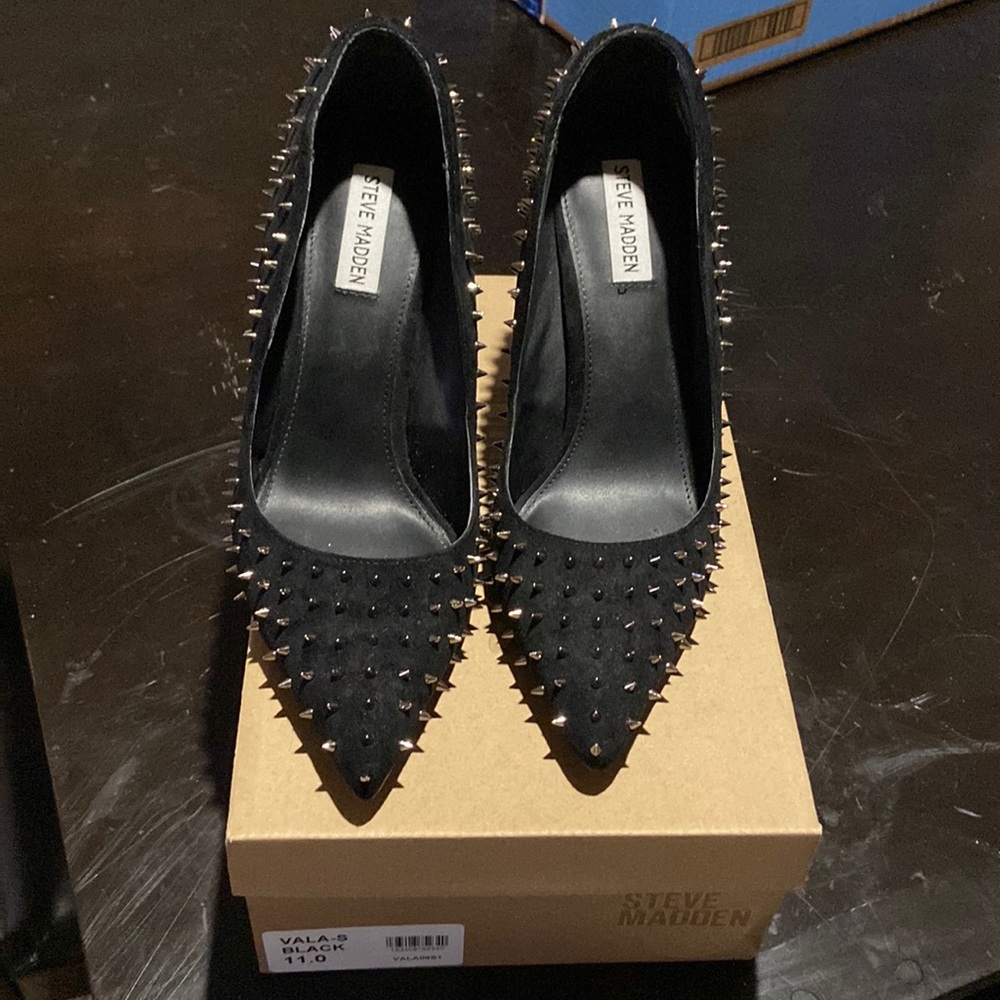 Steve Madden Vala S pumps black size 11 worn once